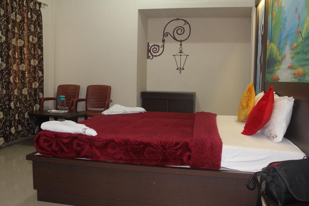 Hotel Kalyani Mysore Habitación foto